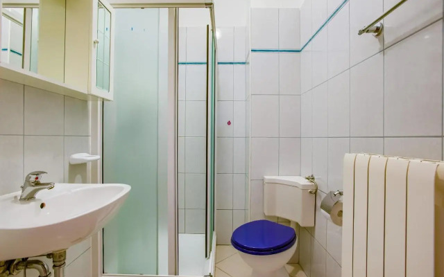 Apartments and rooms with parking space Kraljevica - 17589