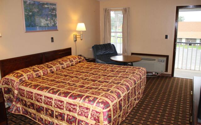 Hotel O Victorian Inn Athens TX