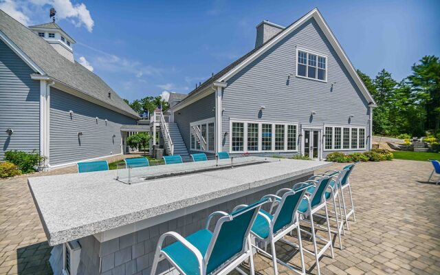 Maritime Meadows Charming Resort-style Home!