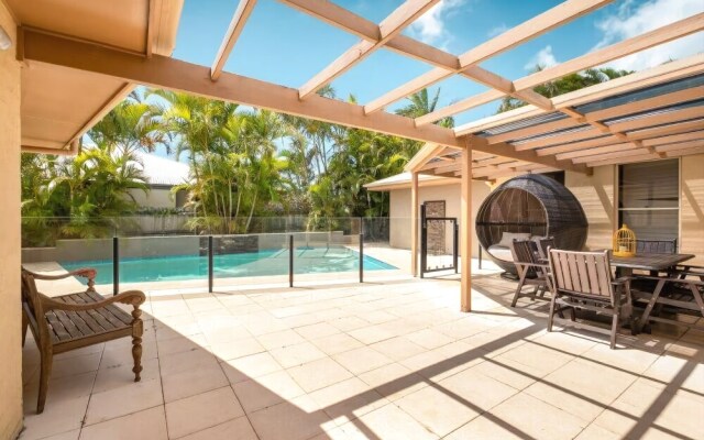 Frangipani Hideaway