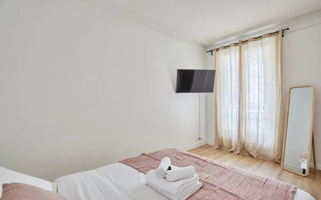 Sublime Apartment in the Heart of Paris