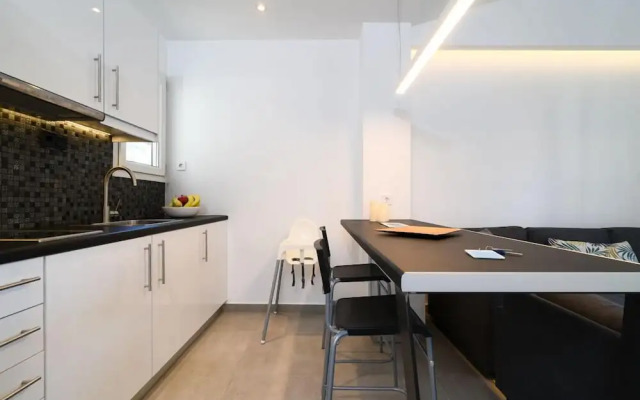 45m2 homm Renovated Flat in Neos Kosmos Roumpesi str