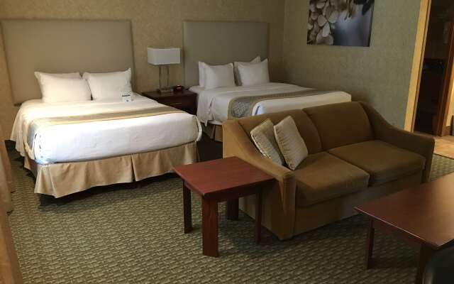 Best Western Voyageur Place Hotel