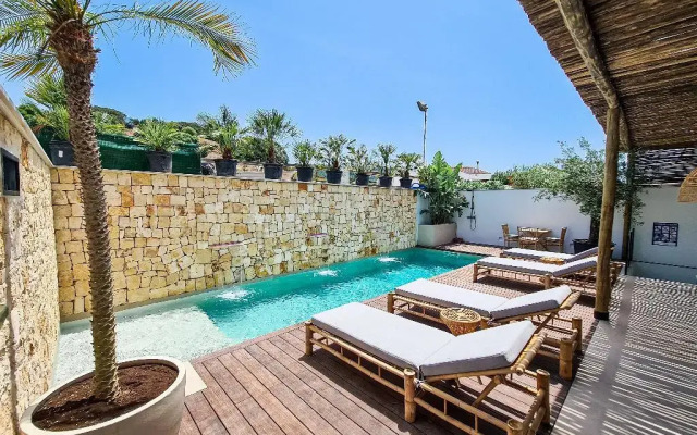 S´Estancia Suites