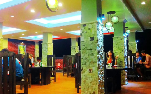 Sinar Rinjani Cottage & Restaurant