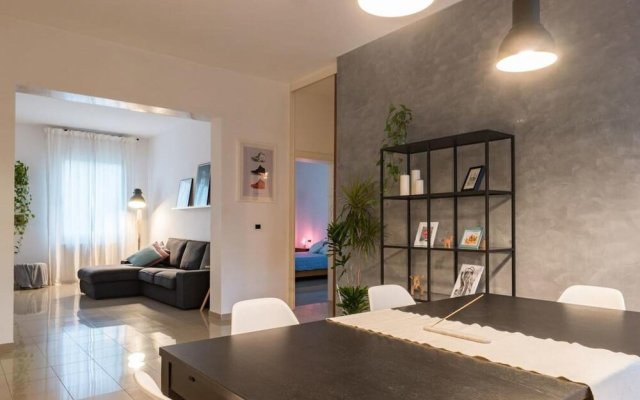 M Design Apartment In Lido