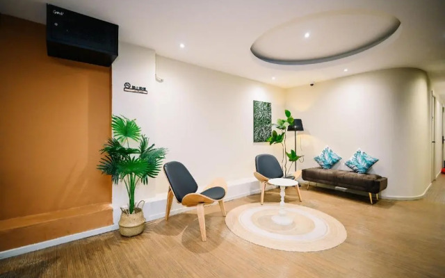 Swing & Pillows - Sungei Wang Bukit Bintang