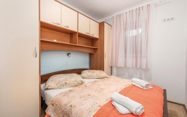 Stunning Apartment in Kampor With Wifi and 2 Bedrooms