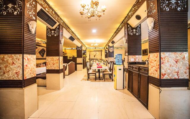 Fabhotel Santoor