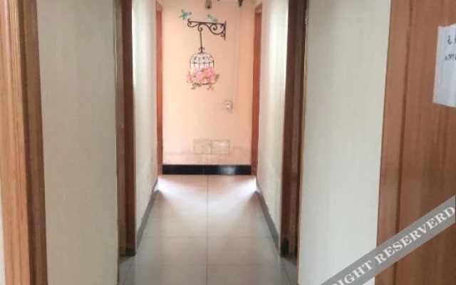 Weiwei Hostel