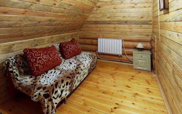 Degtyaryovka Guest House