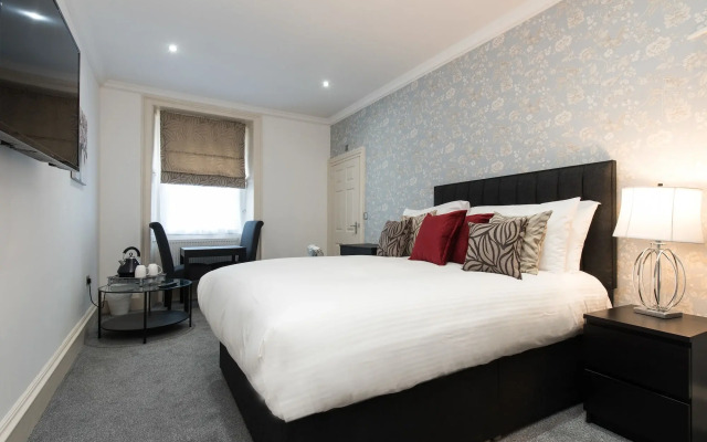 Royal Princes Suites