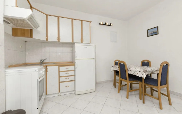 Apartments Mais Tisno