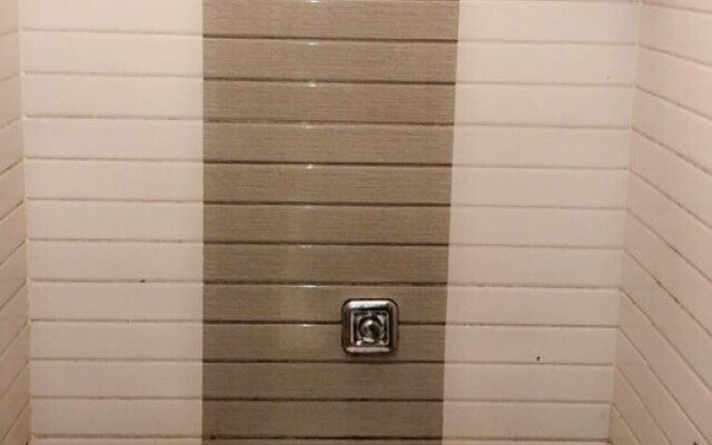 Rambharose Hotel