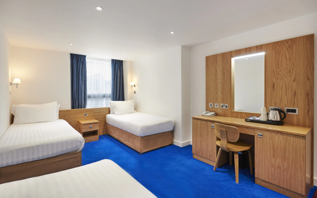 Central Park Hotel - Image 7
