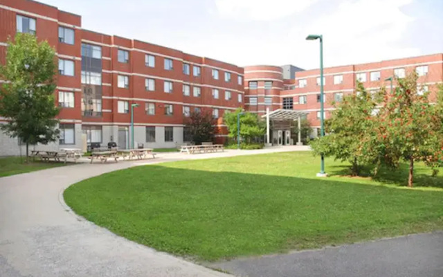 Residence & Conference Centre - Ottawa West