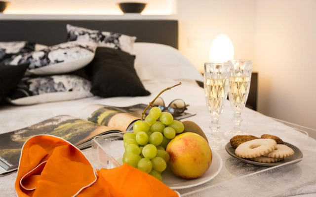 Palermo In Suite Aparthotel Shs
