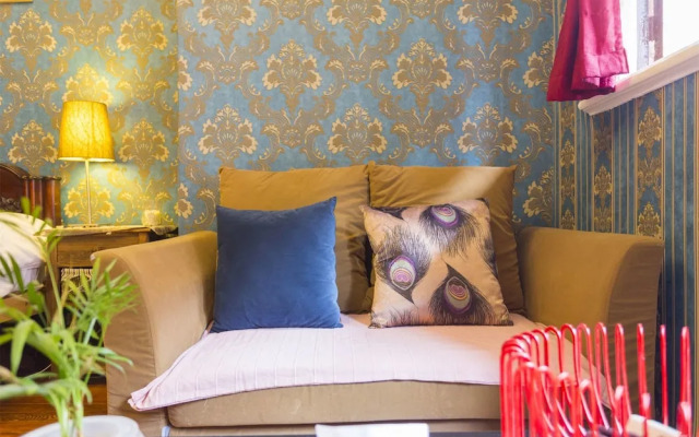 Cozy Apartment Best Location 202