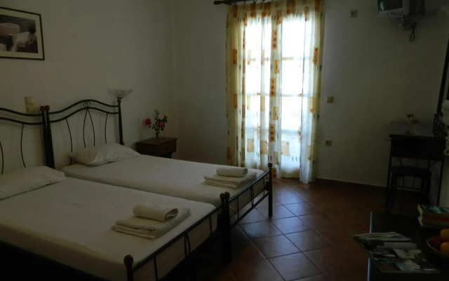 Ioanna Apartments