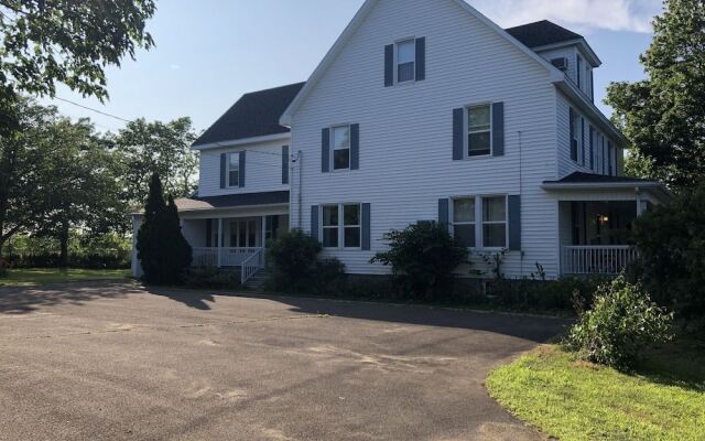 Woodchuck B&B