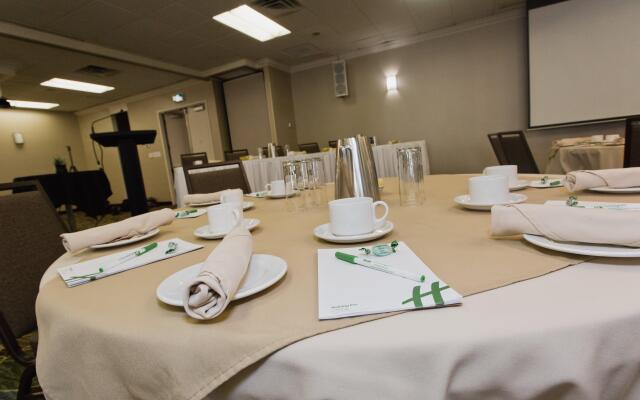 Holiday Inn Peterborough-Waterfront, ON, an IHG Hotel