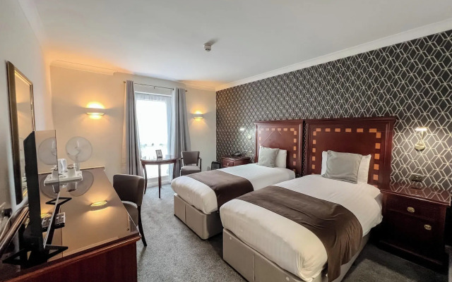 Manor of Groves Hotel, Golf & Health Club