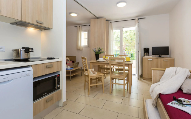 Résidence Odalys Les Voiles Blanches