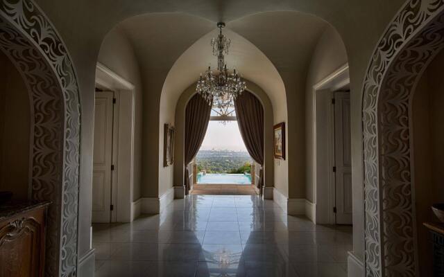 The Munro Boutique Hotel