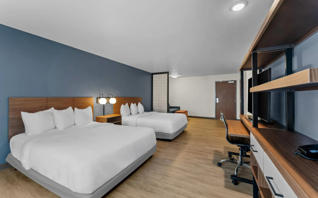Everhome Suites Somerset - South Brunswick by Choice Hotels