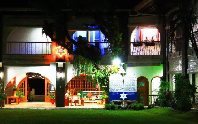 Lacuna Resort