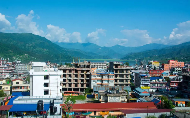 Mount Blue Tourist Hostel