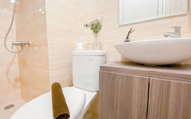 Brand New Studio Apartment at Springwood Residence