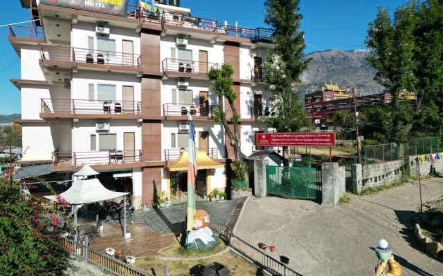Buddha House Himalayan Brothers