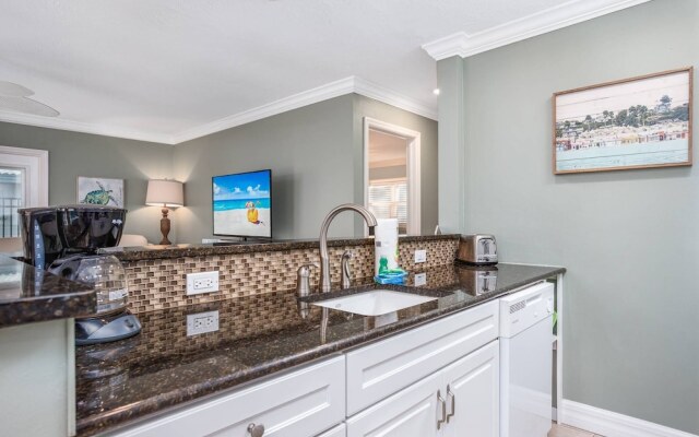 Crystal Sands & Seahorses Beach Villa