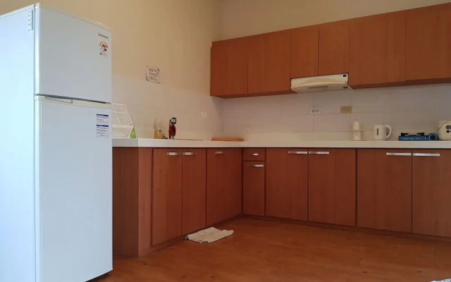 Karis Villa