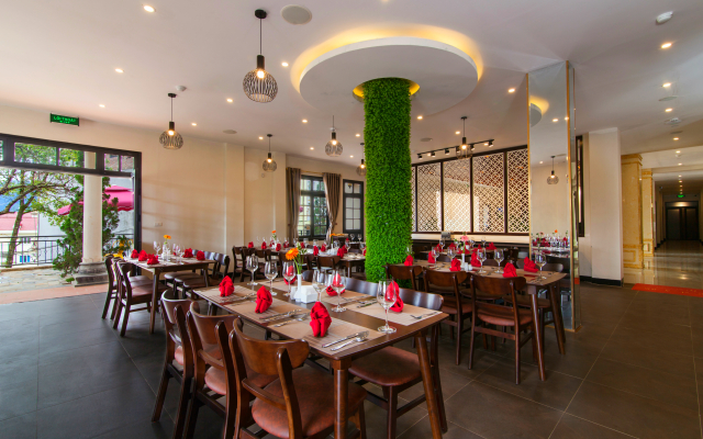 Lacasa Sapa Hotel