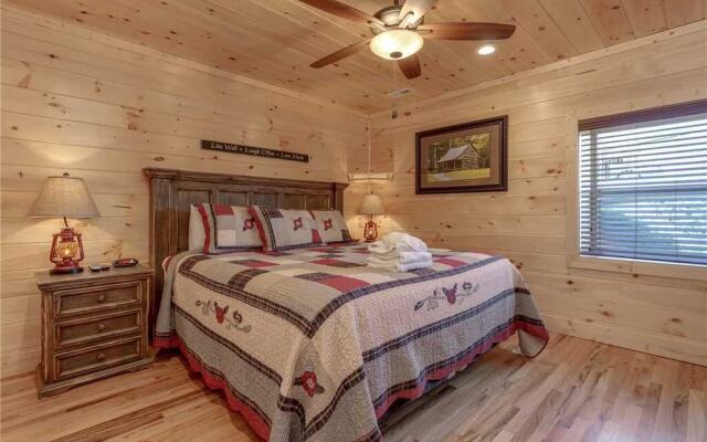 All About The View - Six Bedroom Cabin