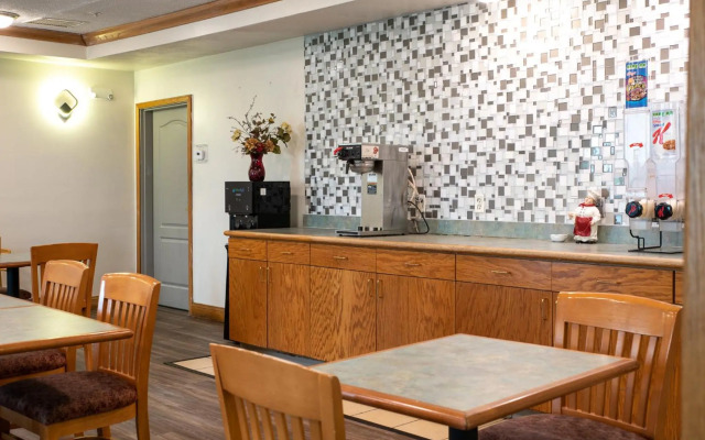 BlissPoint Inn & Suites