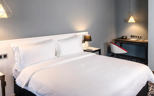 Trademark Hotel