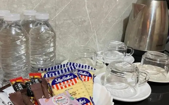 RedDoorz @ P3K Suites Manila