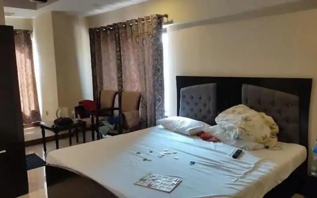 Pak Guest House