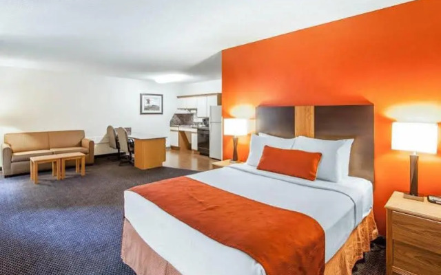MainStay Suites Conference Center