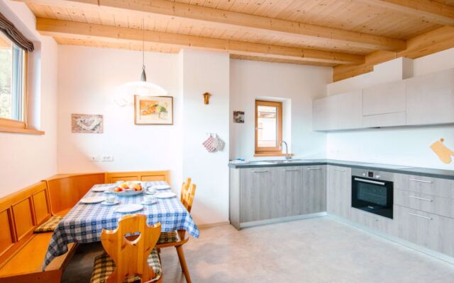 Chiara - Ciampedie (PFS236)