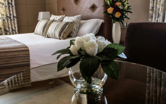 The Lodge Hotel