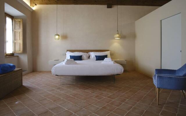 Badia Giulia Prestigious Historical B&B