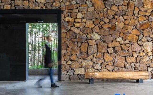 Yimutian Art Hostel