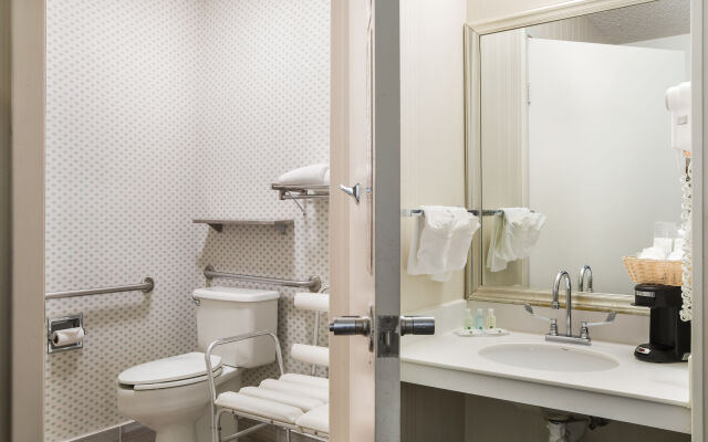 Quality Inn Atlanta Northlake