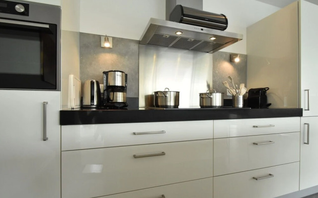 Modern Villa with Hot Tub & Sauna in Harderwijk Flevoland