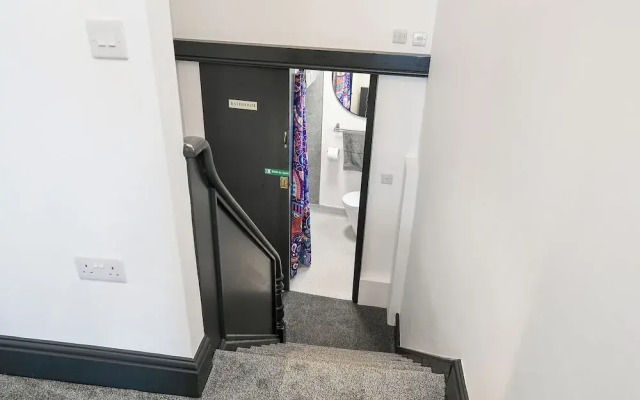 TYME Suites on Kingsway