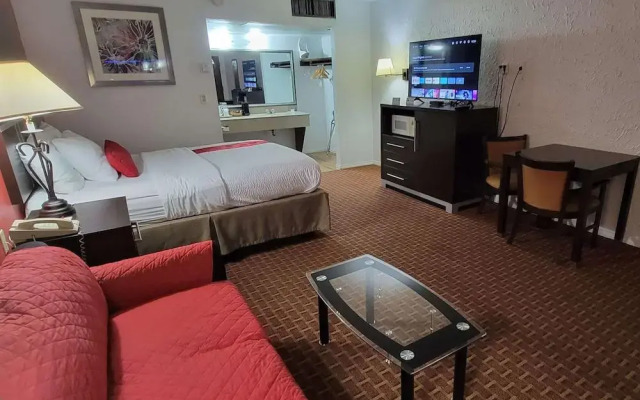 Ramada By Wyndham Mountain Home